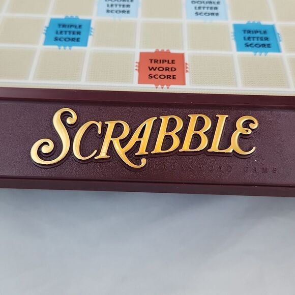 🩵Scrabble Deluxe Turntable Vintage 2001 Edition Word Game - Picture 8 of 12